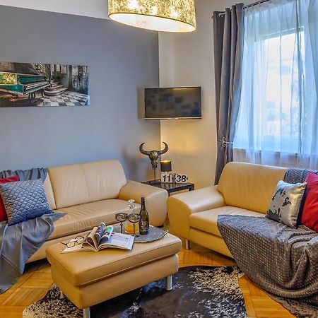 Apartment Alexis บราติสลาวา ภายนอก รูปภาพ