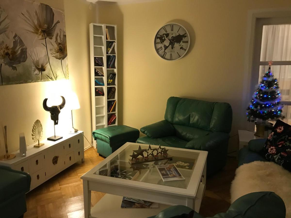 Apartment Alexis บราติสลาวา ภายนอก รูปภาพ